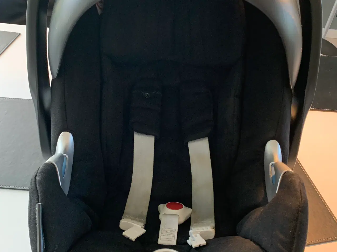 Billede 2 - Cybex isofix babyatostol 