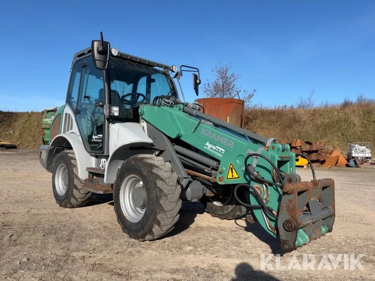 Billede 2 - Teleskoplæsser Kramer KL.30.8T med redskaber