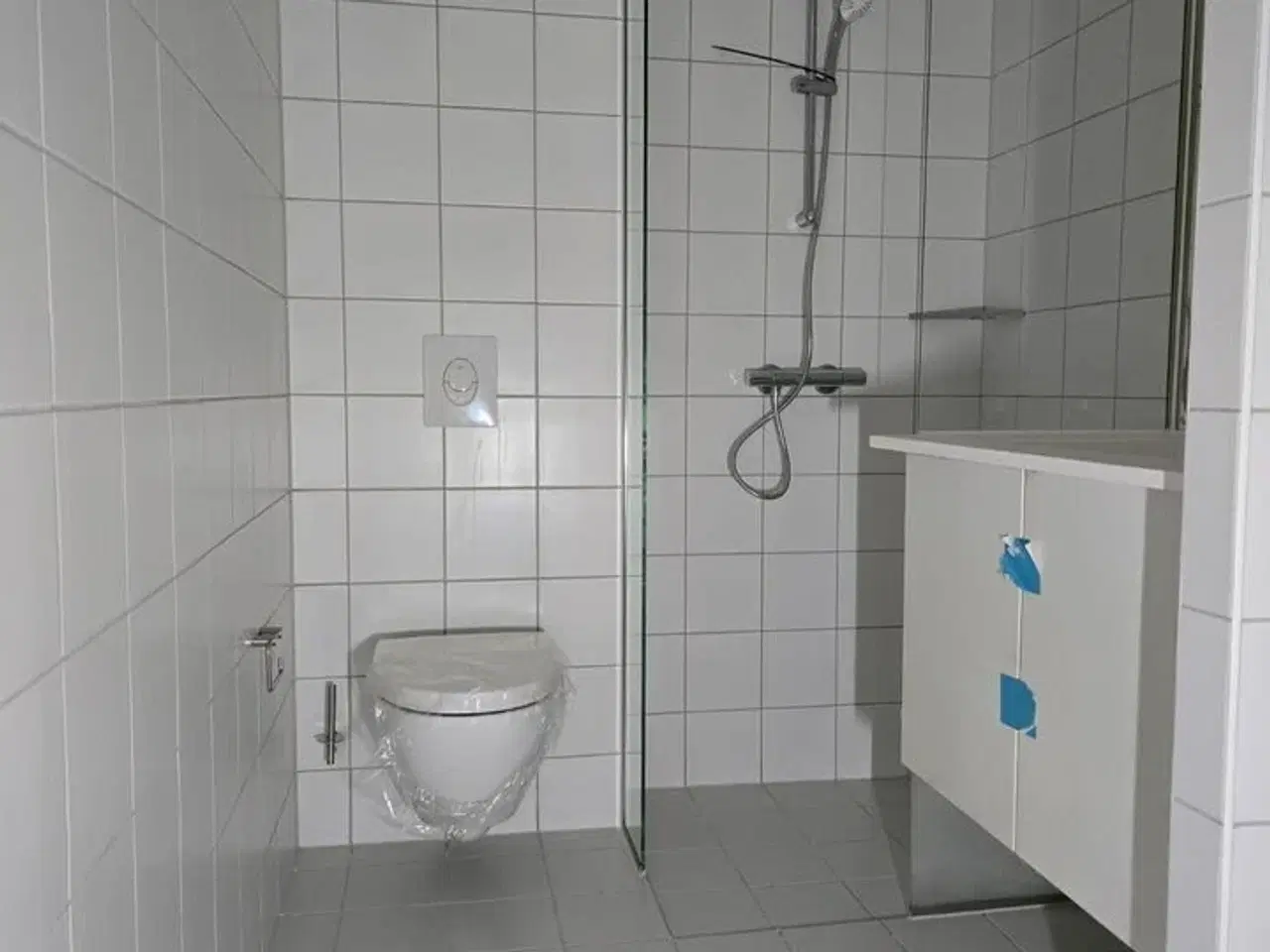 Billede 1 - Færdigproduceret badekabine - Ready bathroom 1840x2570