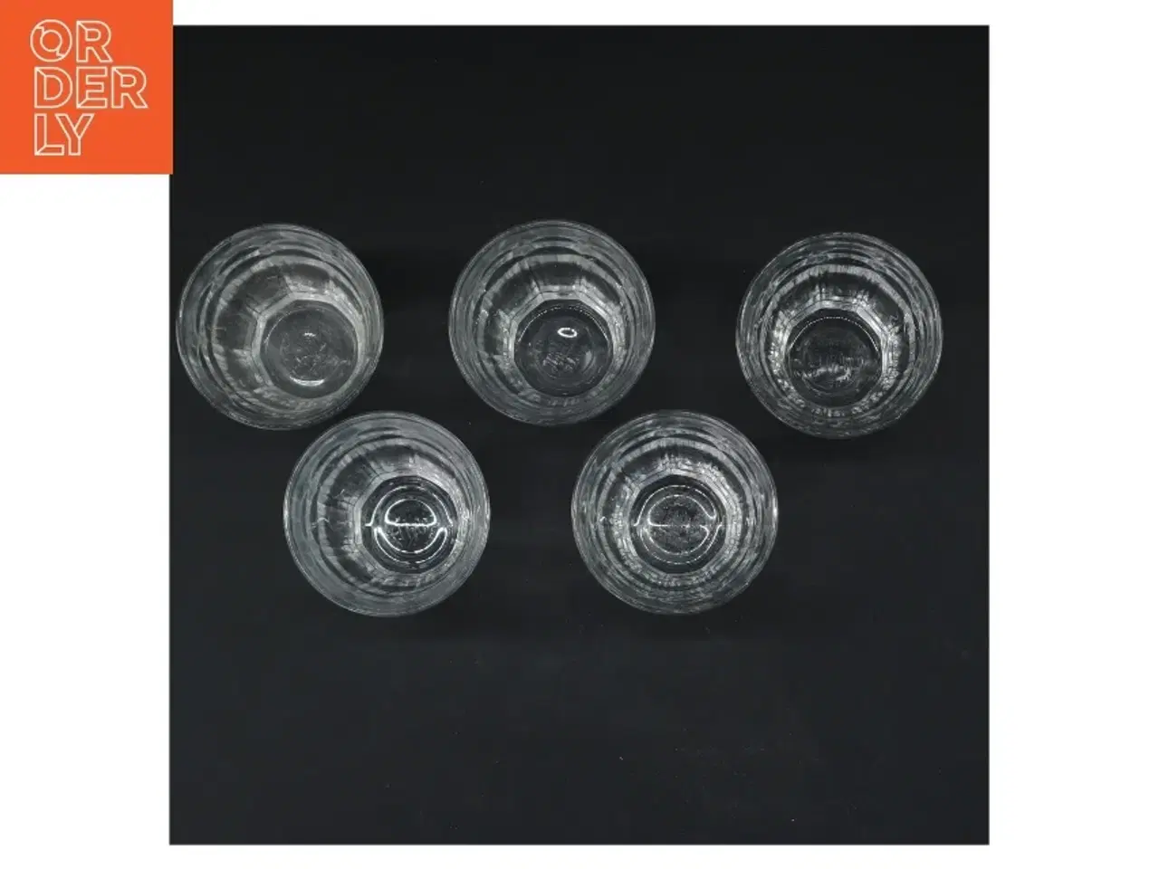 Billede 2 - Sæt med 5 glas (str. 5 styk. ø. 6,5 cm. længde. 7 cm)