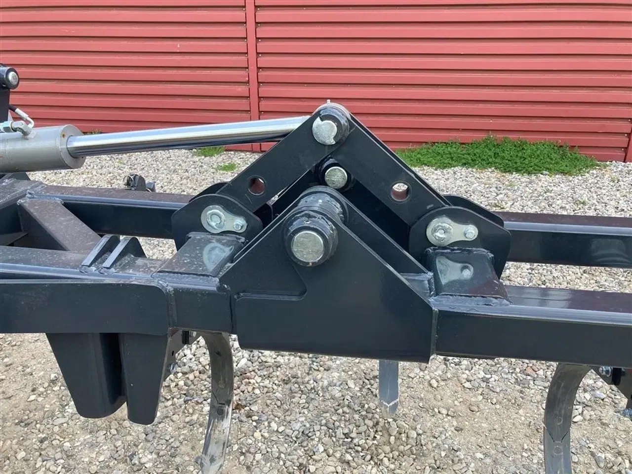 Billede 6 - - - - J-Maskiner dybdeharveforsats 6 m.