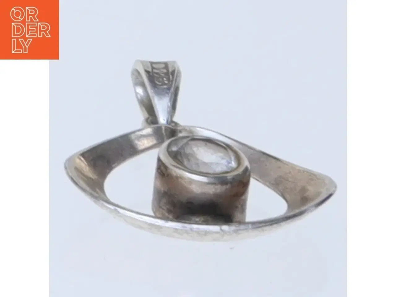 Billede 3 - Sølv vedhæng med klar sten (str. 2,5 cm)