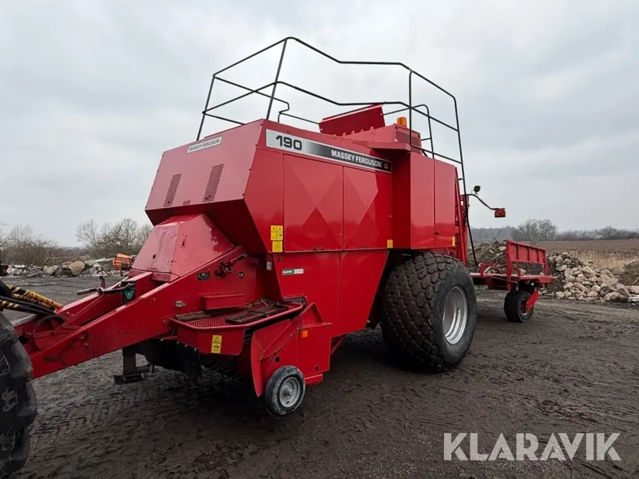 Billede 1 - Bigballepresse Masey ferguson 190