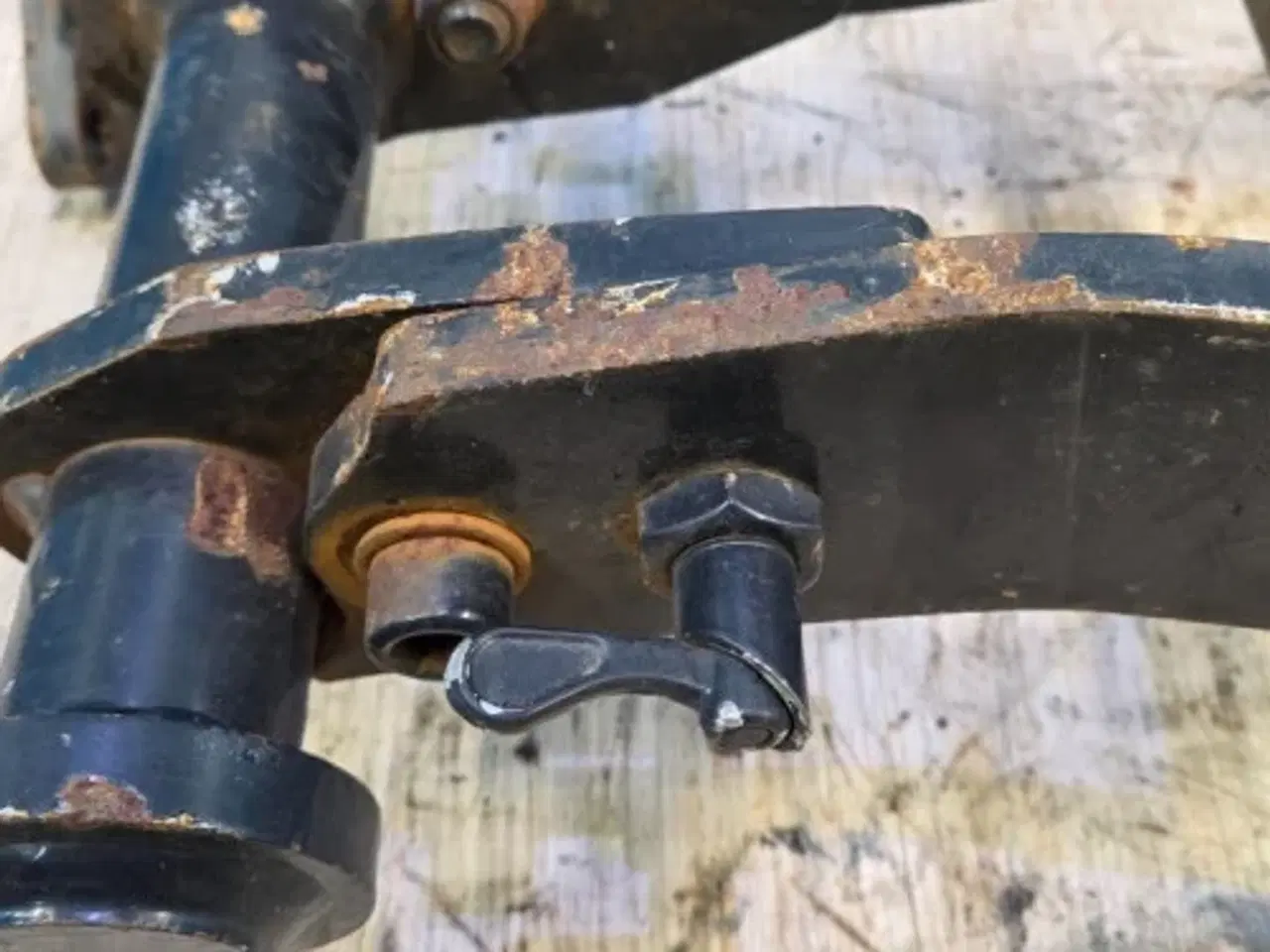 Billede 7 - Valtra N143D Motorhjelm Beskytter ACV0067570