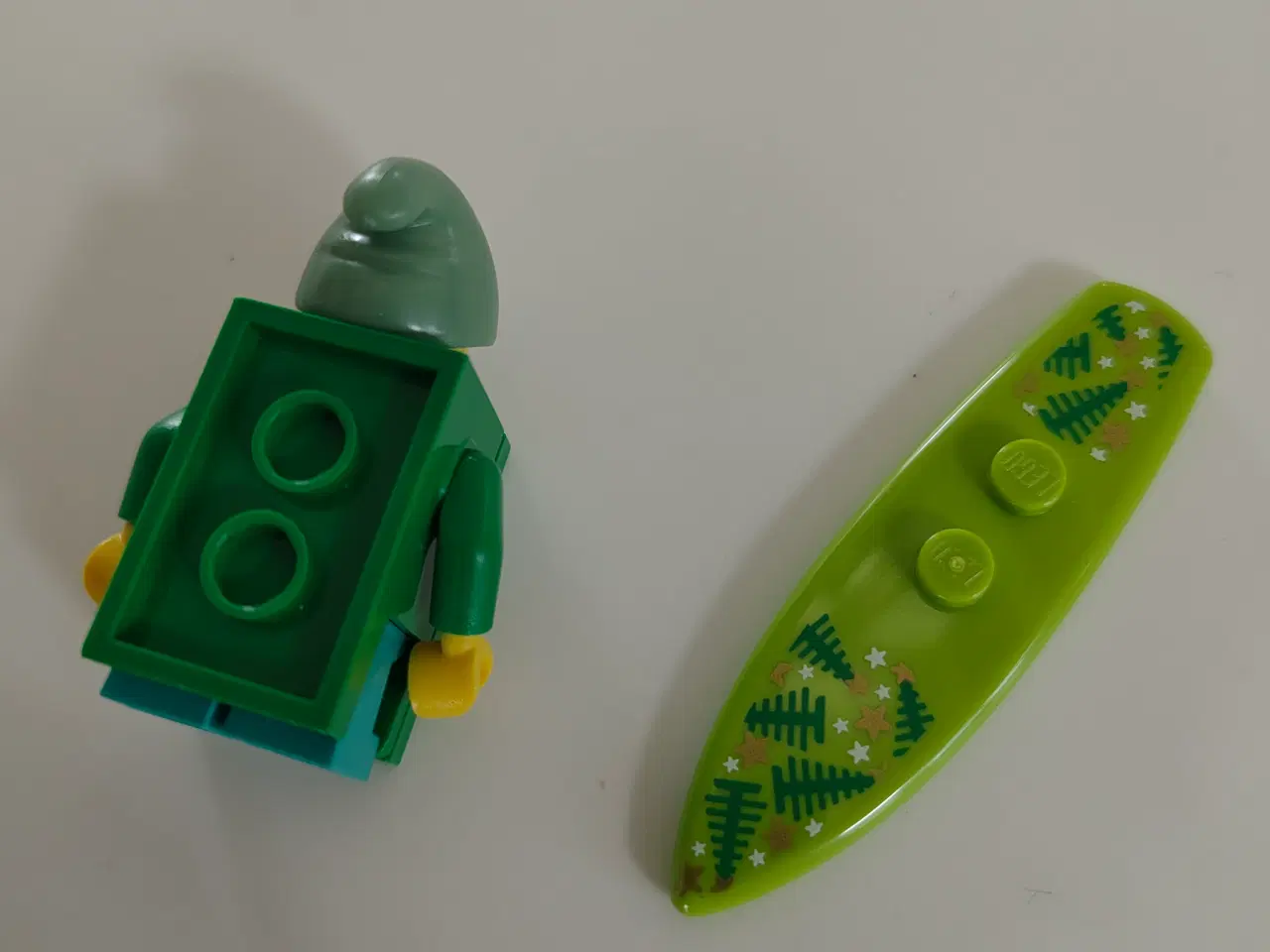 Billede 2 - Ældre Lego figur