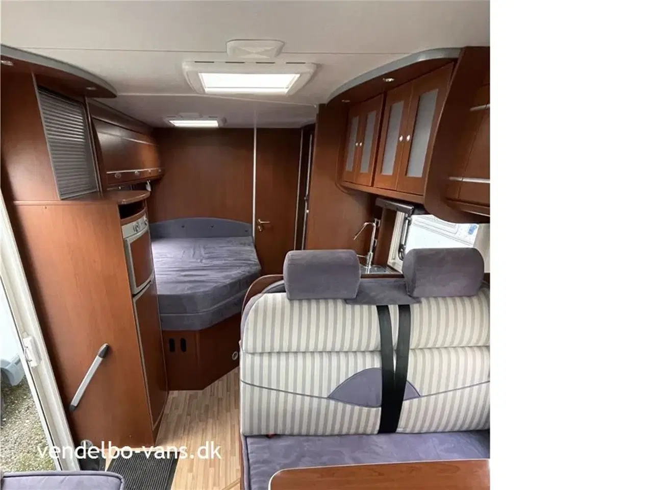 Billede 6 - 2011 - Dethleffs Globetrotter Esprit RT 7094   Lækker rummelig camper med toilet i bagenden - ALKO
