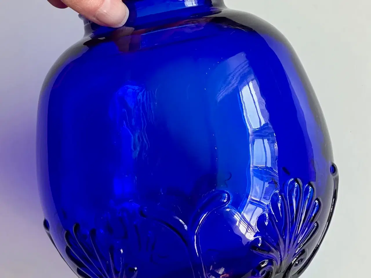 Billede 4 - Kuglevase, presset glas