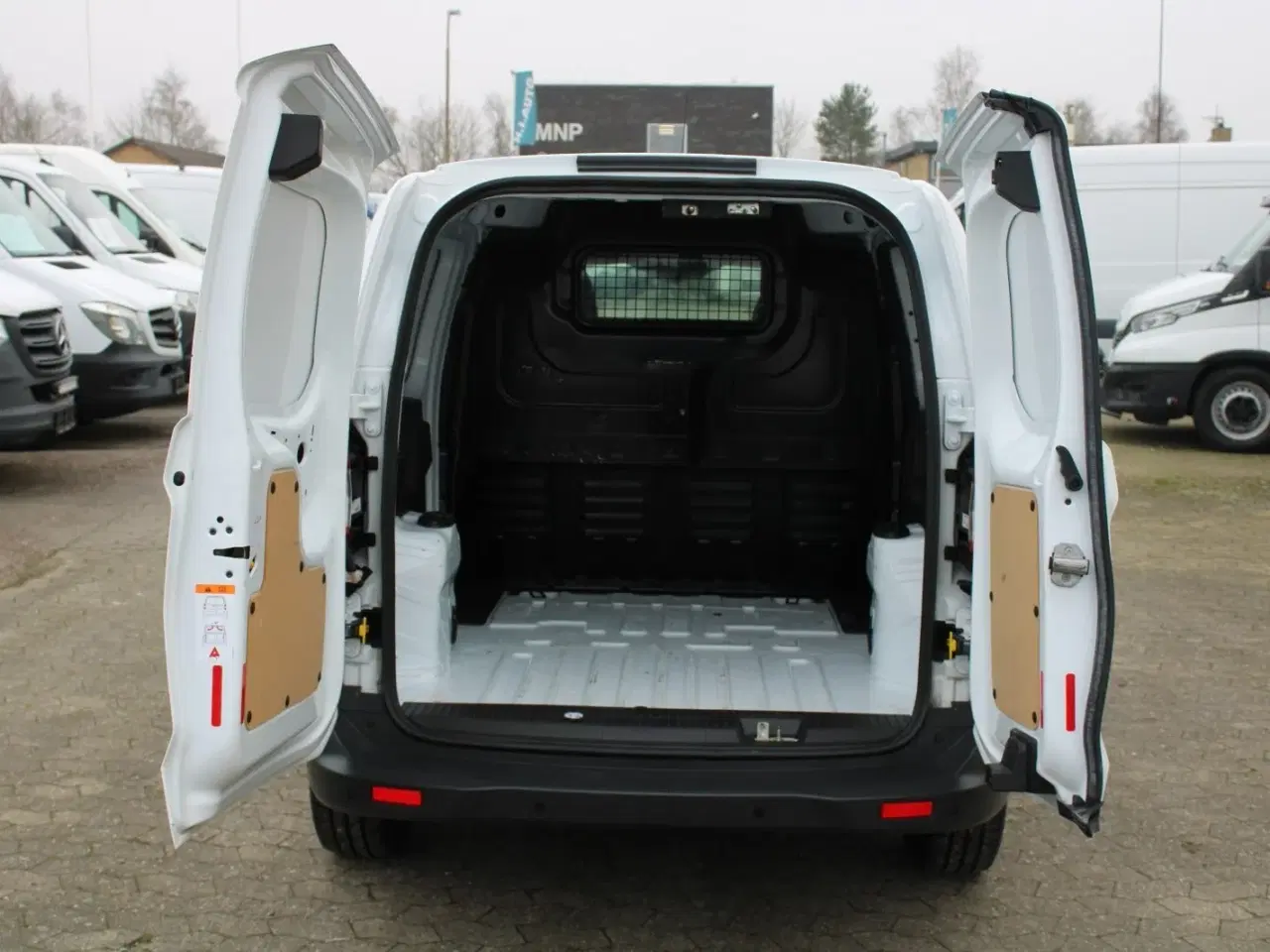 Billede 8 - Ford Transit Courier 1,5 TDCi 100 Trend