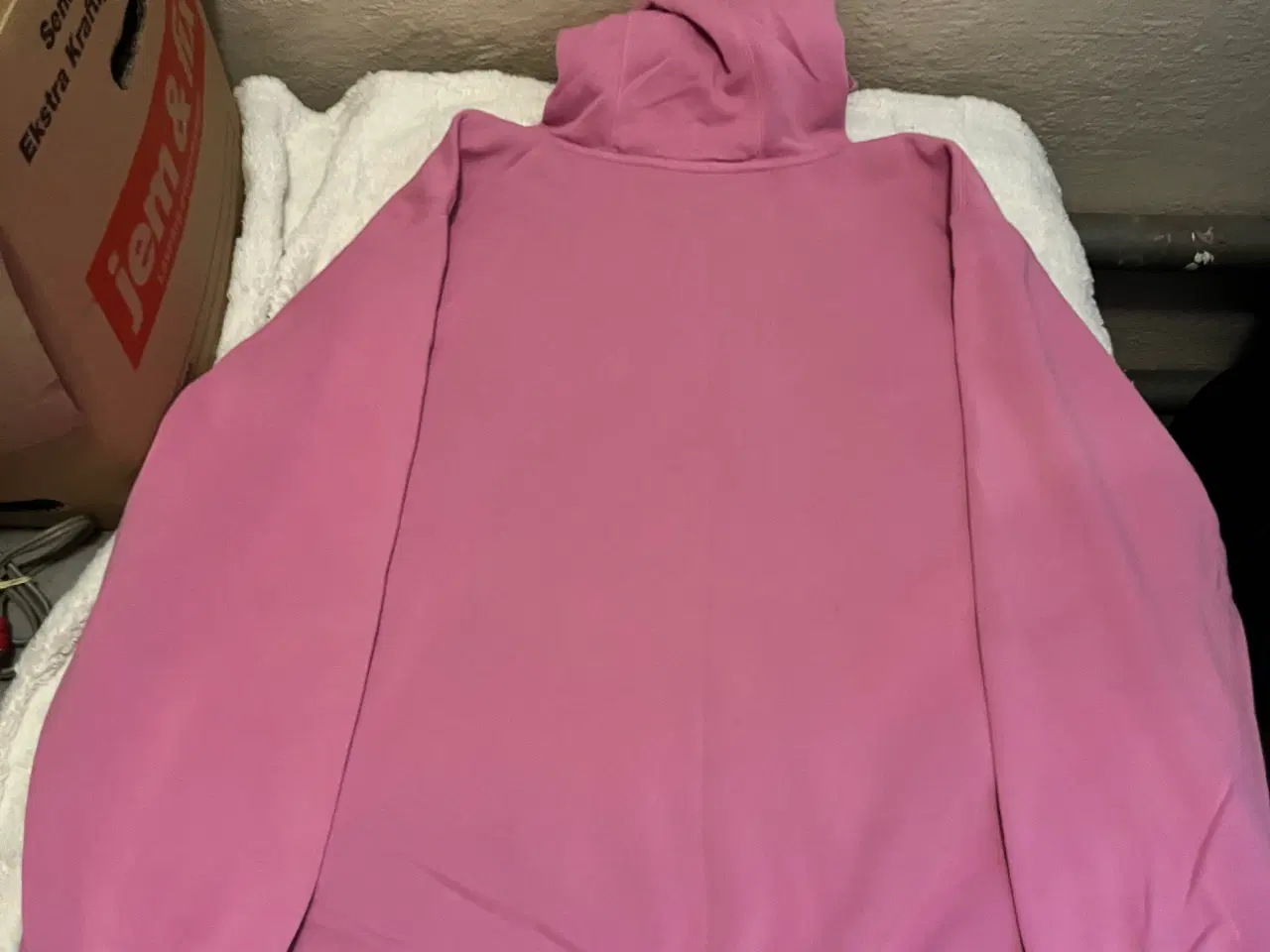 Billede 2 - Hættetrøje fra Nike. 