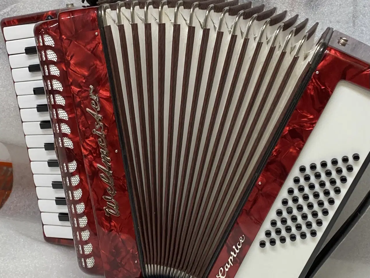 Billede 8 - Weltmeister Caprice tangent-harmonika – vinrød 