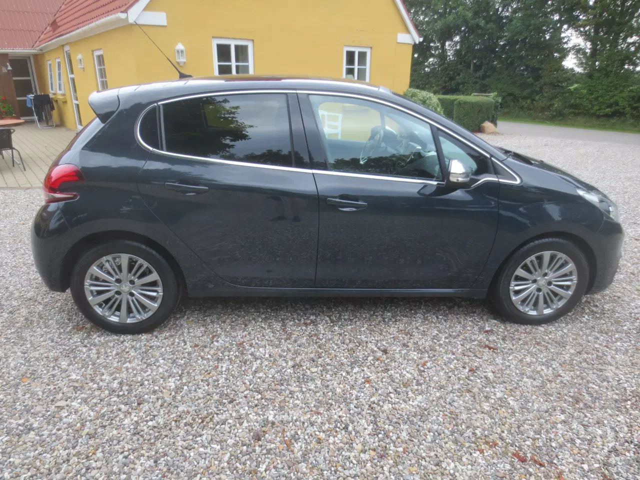 Billede 5 - Peugeot 208 Blue HDi Årg 2018. 