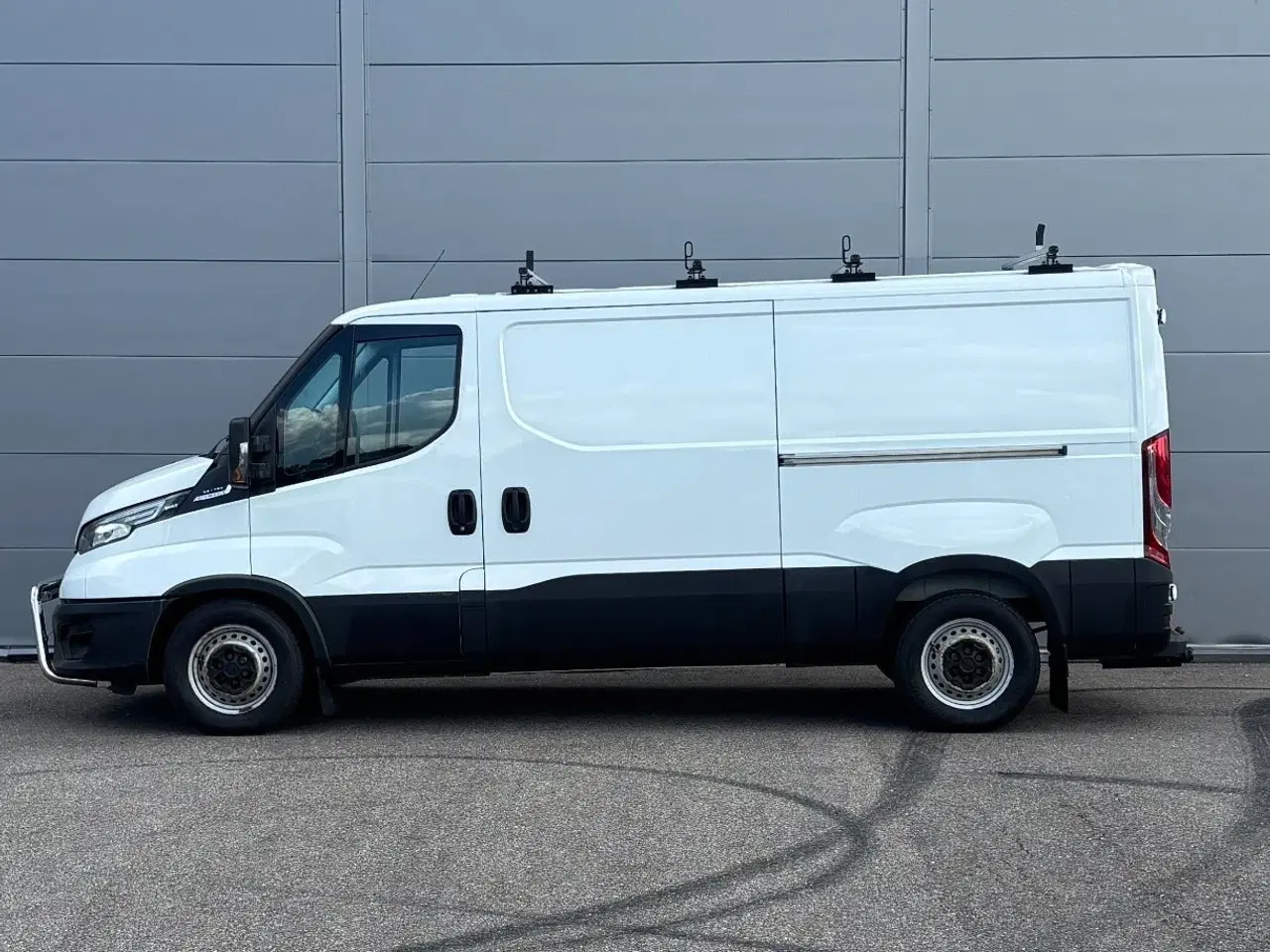 Billede 10 - Iveco Daily 3,0 35S18 9m³ Van AG8
