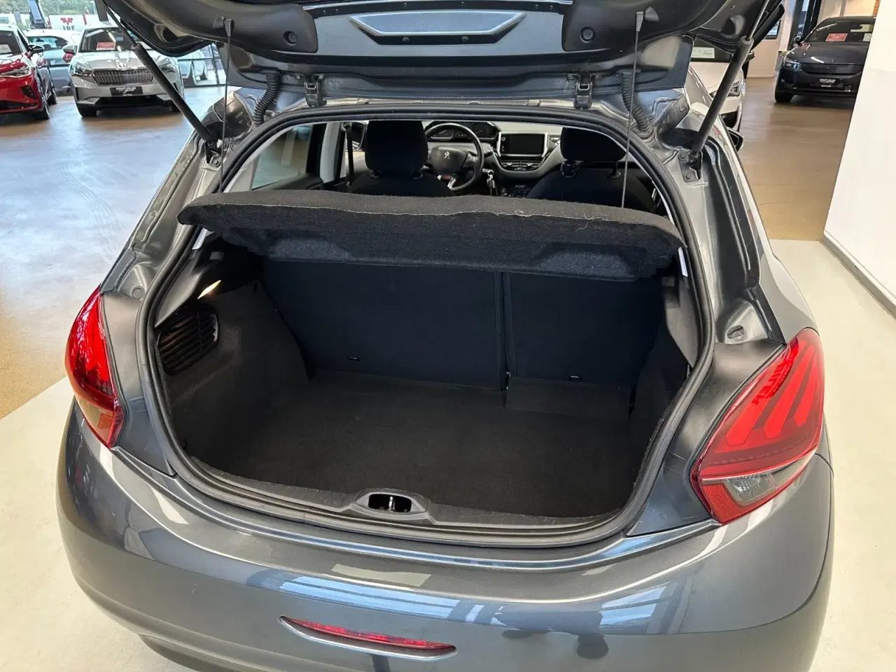 Billede 8 - Peugeot 208 1,6 BlueHDi 100 Active
