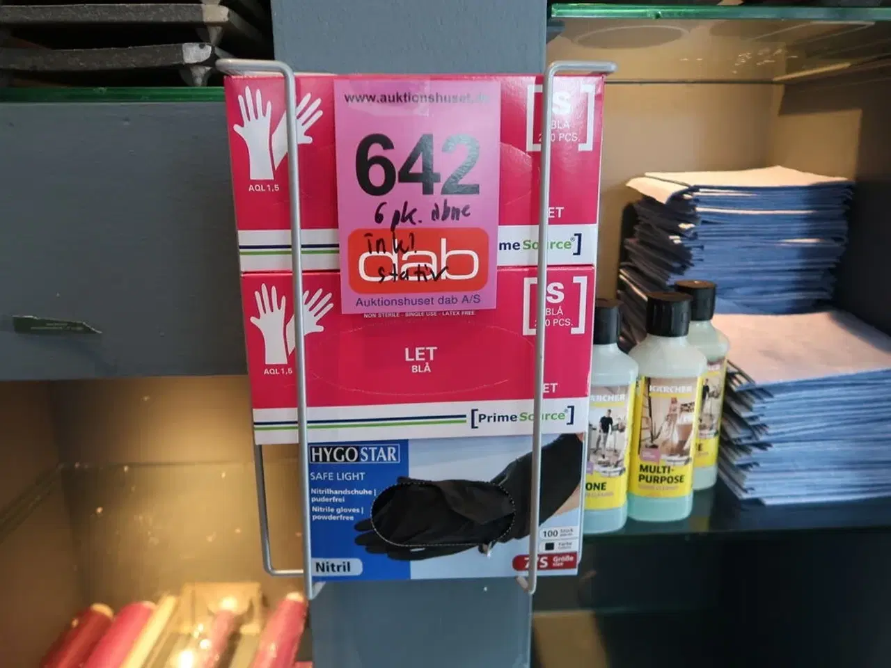 Billede 2 - Diverse plasthandsker med holder