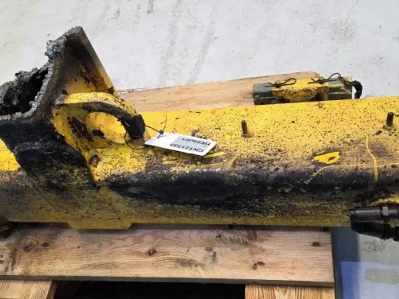 Billede 16 - New Holland LB115B Støtteben L. 87376353