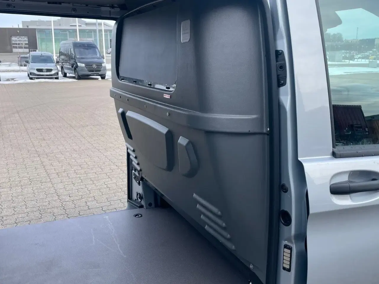 Billede 6 - Mercedes Vito 116 2,0 CDi A2 Kassevogn PRO RWD