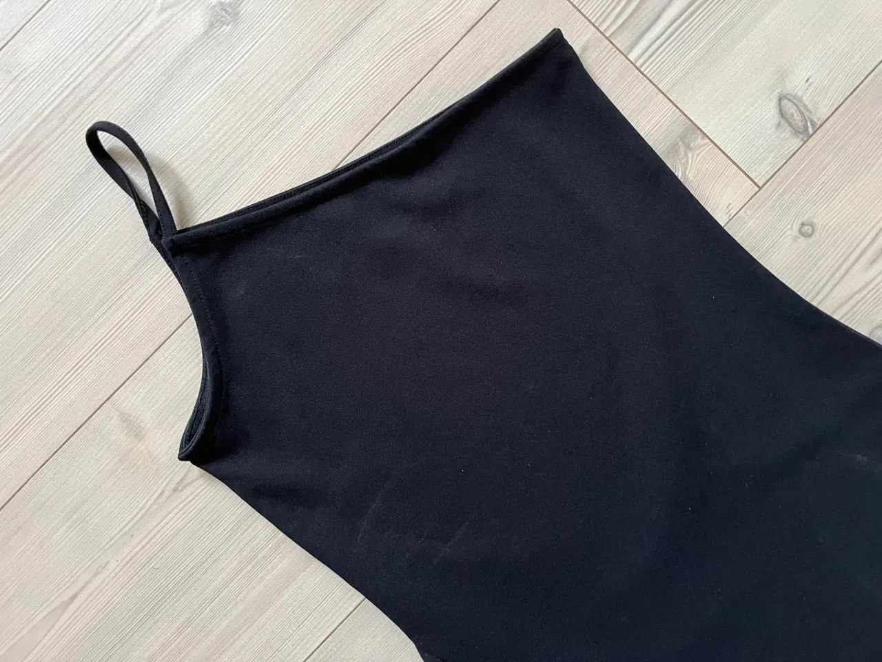 Billede 4 - Kjole, Festkjole, NA-KD, Str.34