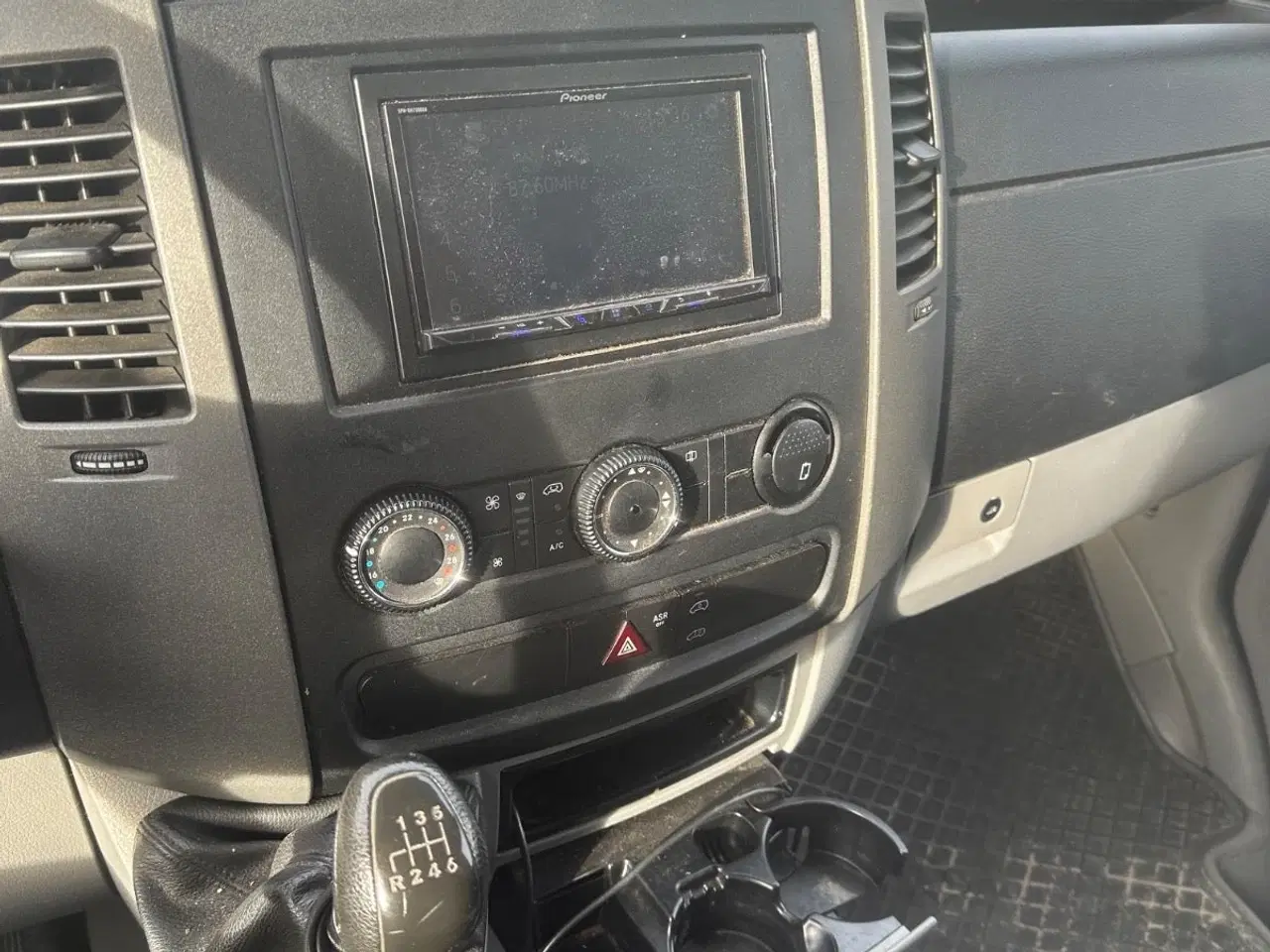 Billede 8 - Mercedes Sprinter 216 2,2 CDi R2 Kassevogn