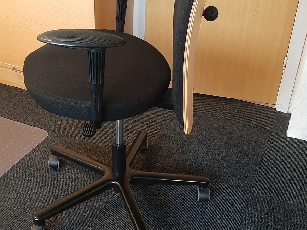 Billede 3 - Smart Kontorstol m. armlæn