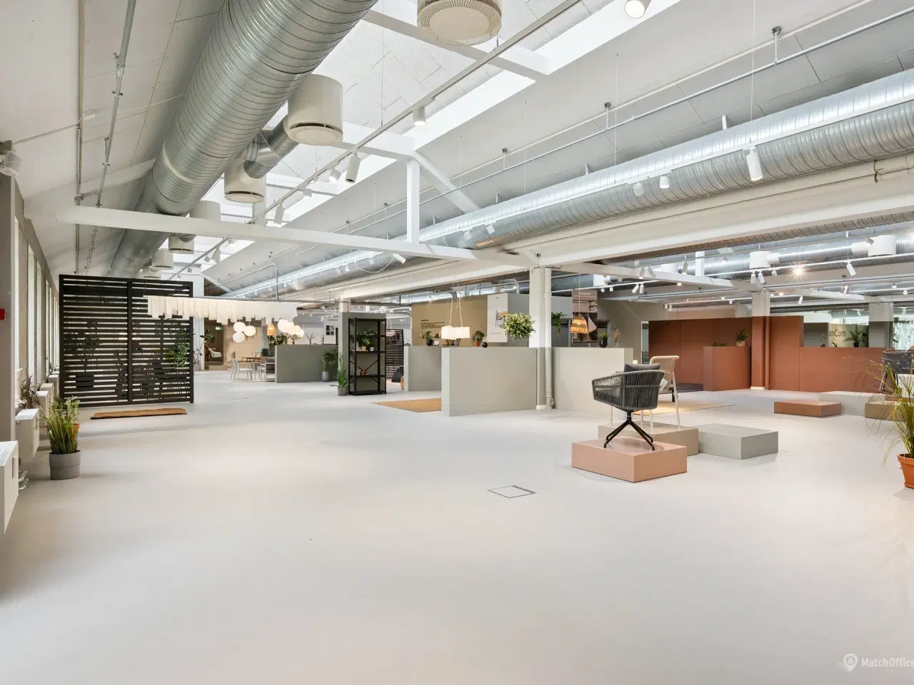 Billede 4 - Erhvervslejemål i tidligere industriejendom velegnet til mange formål