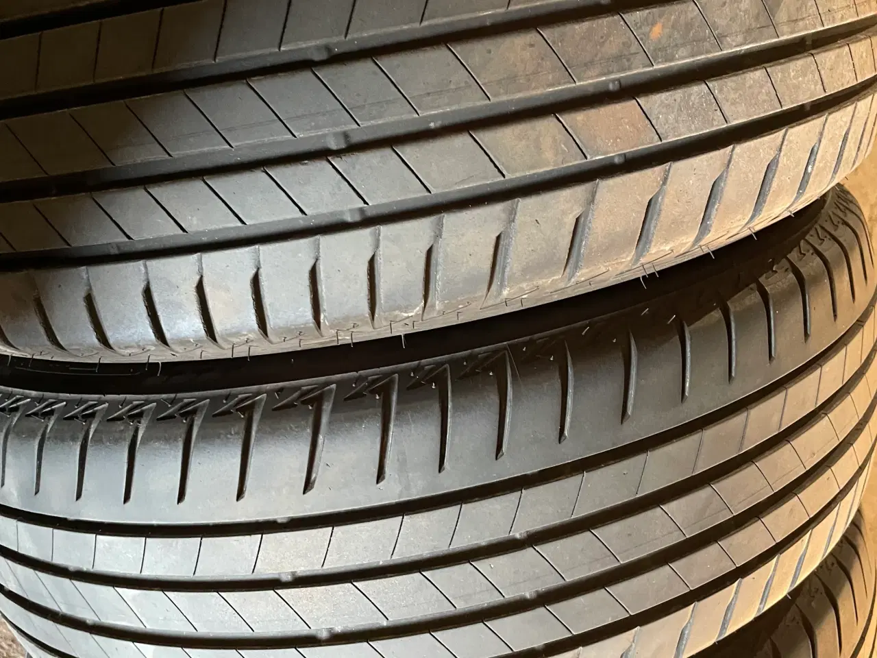 Billede 3 - 19 Mustang 225/55r19 Ref.S14 sommer