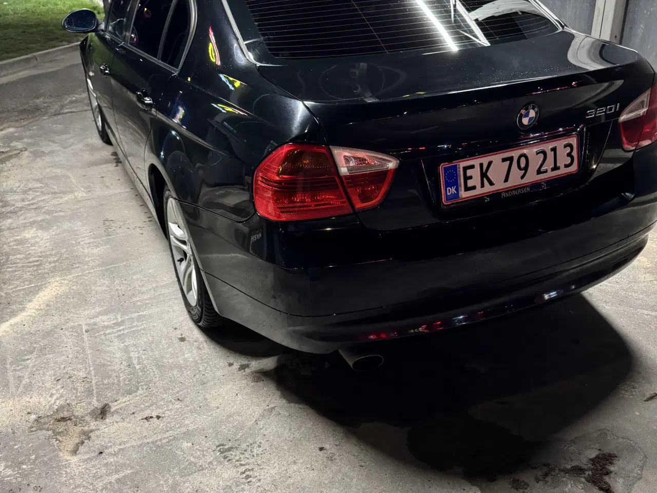 Billede 2 - Bmw e90 320 rigtigt billig ift til hvor fin den er