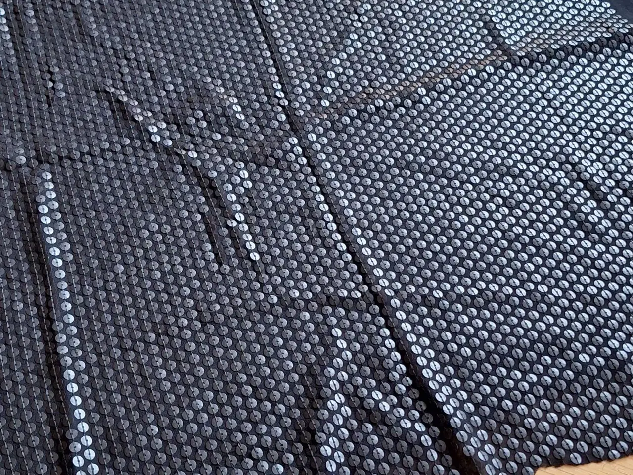 Billede 2 - Chiffon med palietter 