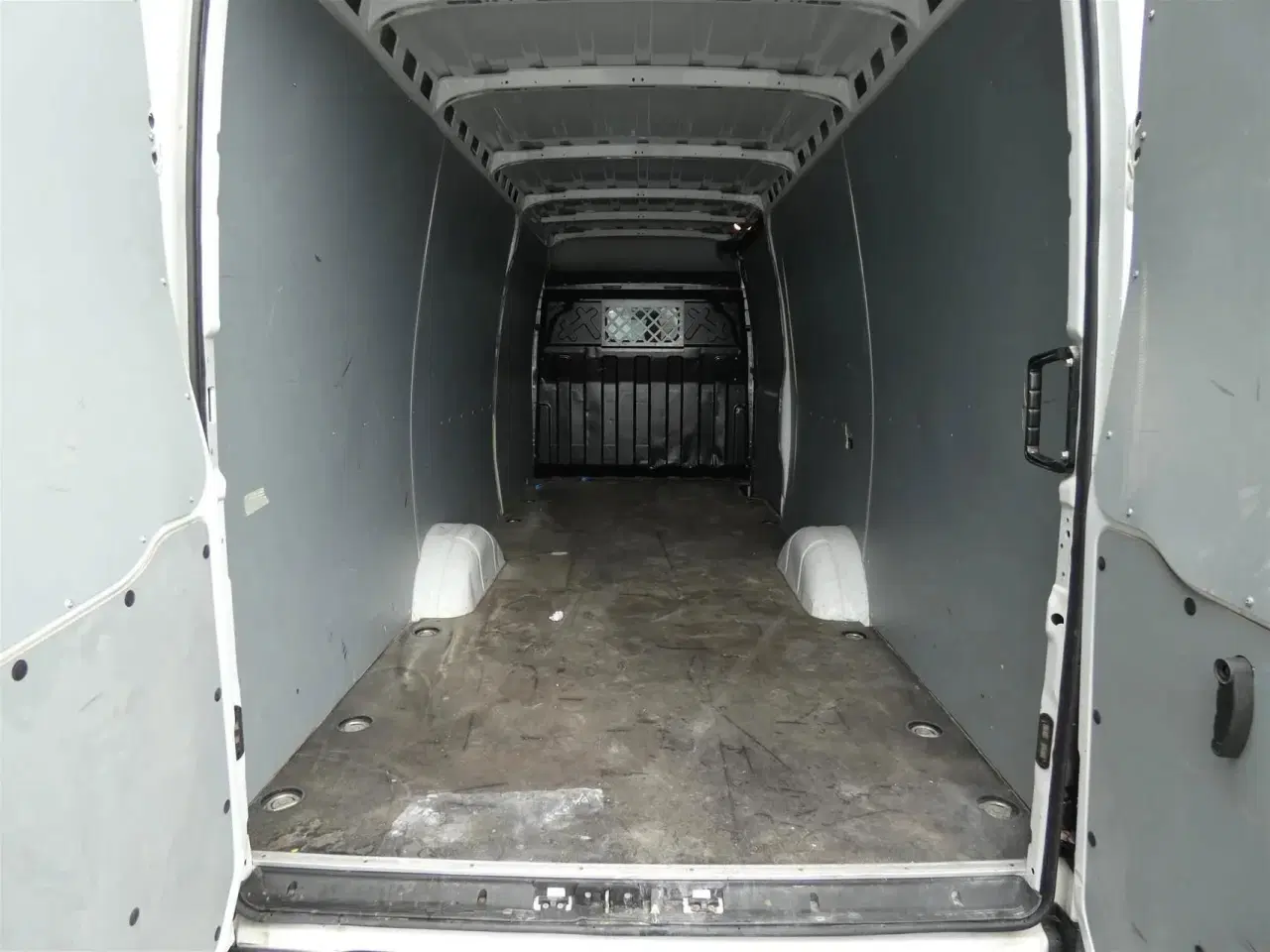 Billede 7 - Iveco Daily 35S16 16m3 2,3 D 156HK Van 8g Aut.