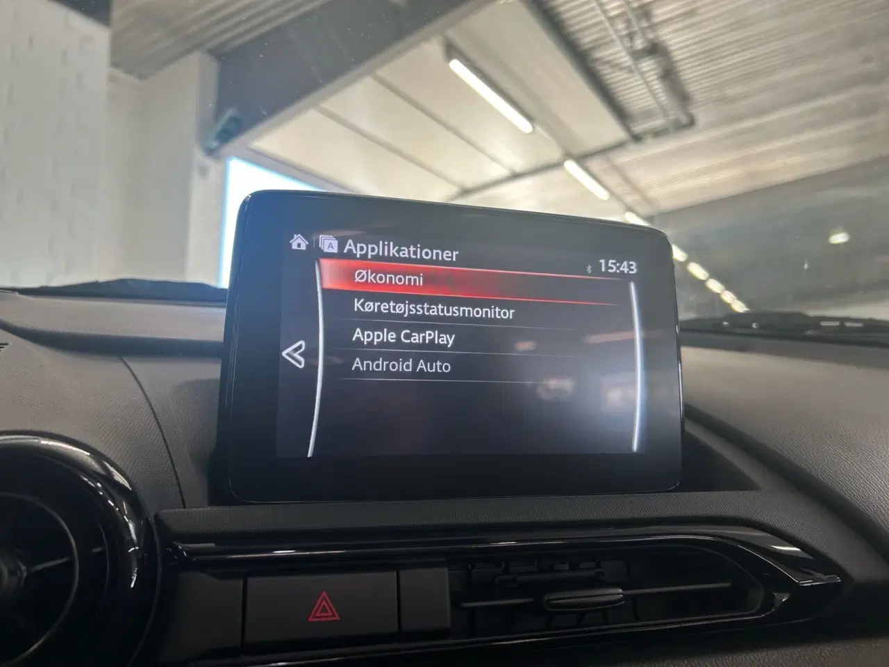 Billede 17 - Mazda MX-5 1,5 Skyactiv-G Sky m. Edition-pakke 132HK Cabr. 6g