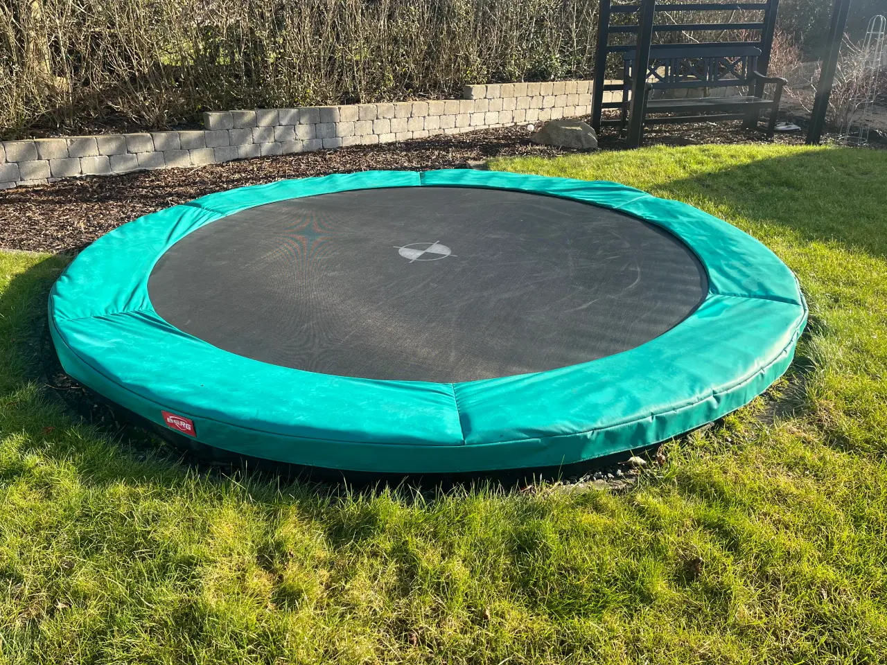 Billede 1 - Berg inground trampolin