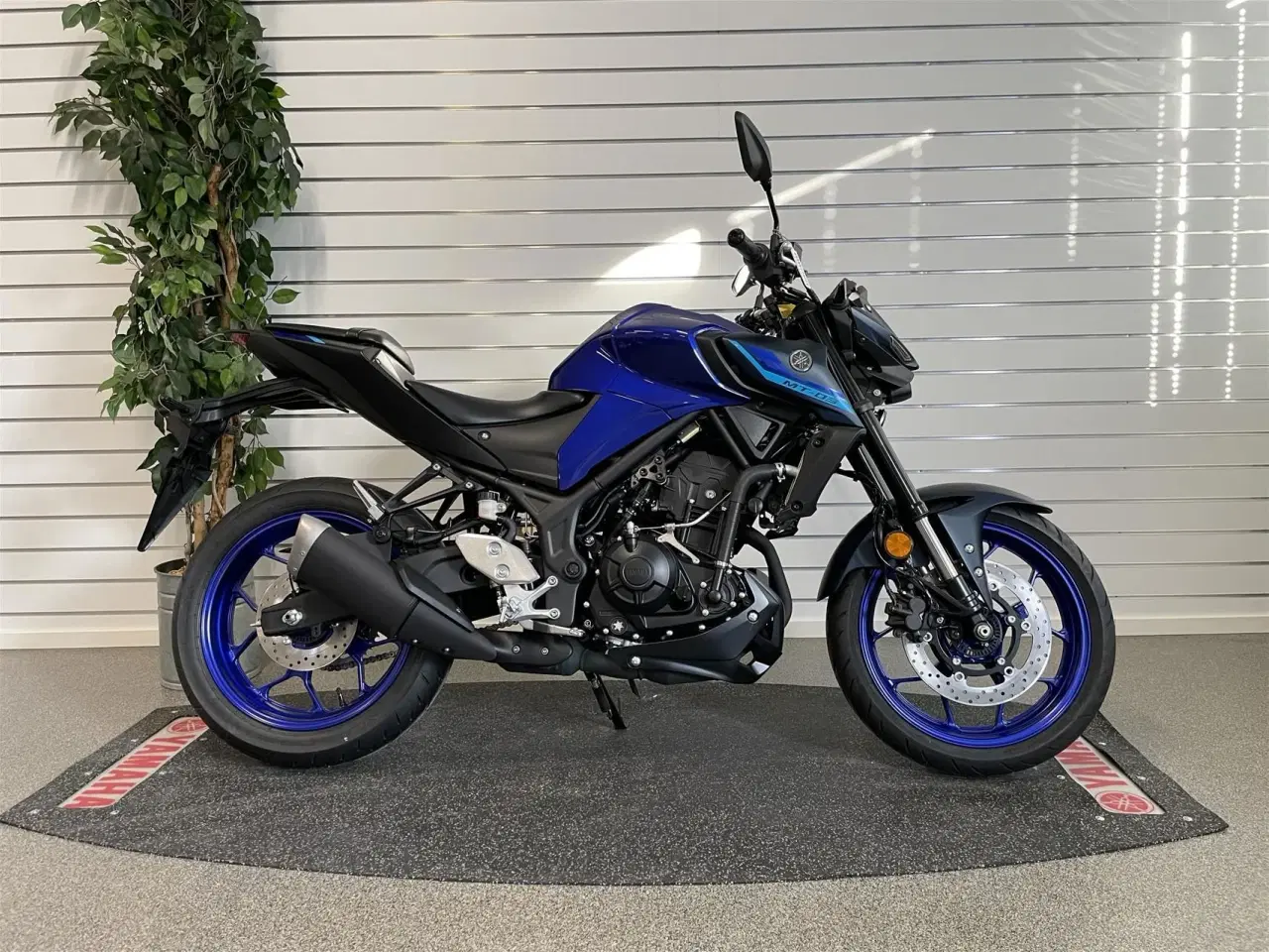 Billede 1 - Yamaha MT-03 Icon Blue