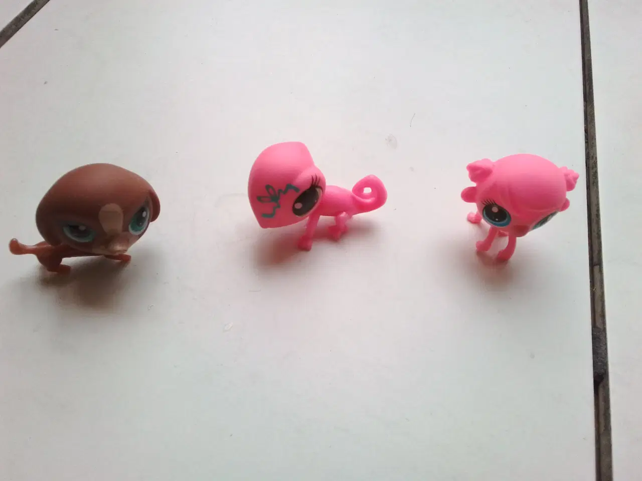 Billede 4 - 3 solide dyr med bevægeligt hoved og 6 mere