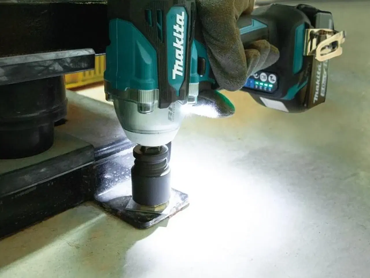 Billede 16 - Makita DTW300Z slagnøgle 18 V - 1/2" fyrkant, 3.200 o/min, sort/blå