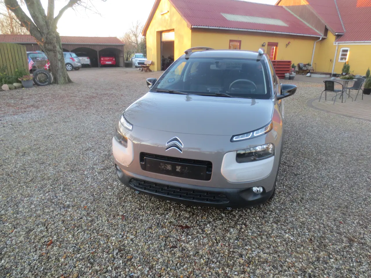 Billede 2 - Citroen C 4 Captus 1.2 Turbo Km 78000.  