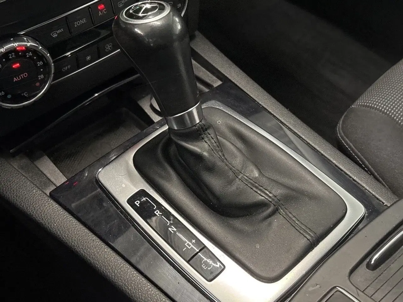 Billede 14 - Mercedes-Benz C180 1,8 CGI BlueEfficiency 156HK 2d Aut.