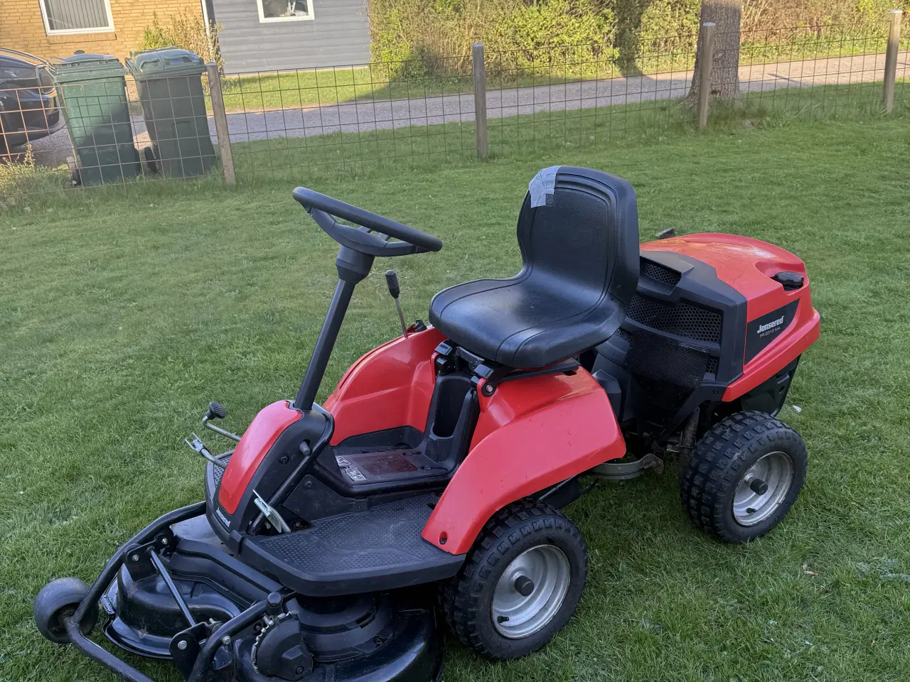 Billede 1 - Jonsered havetraktor 