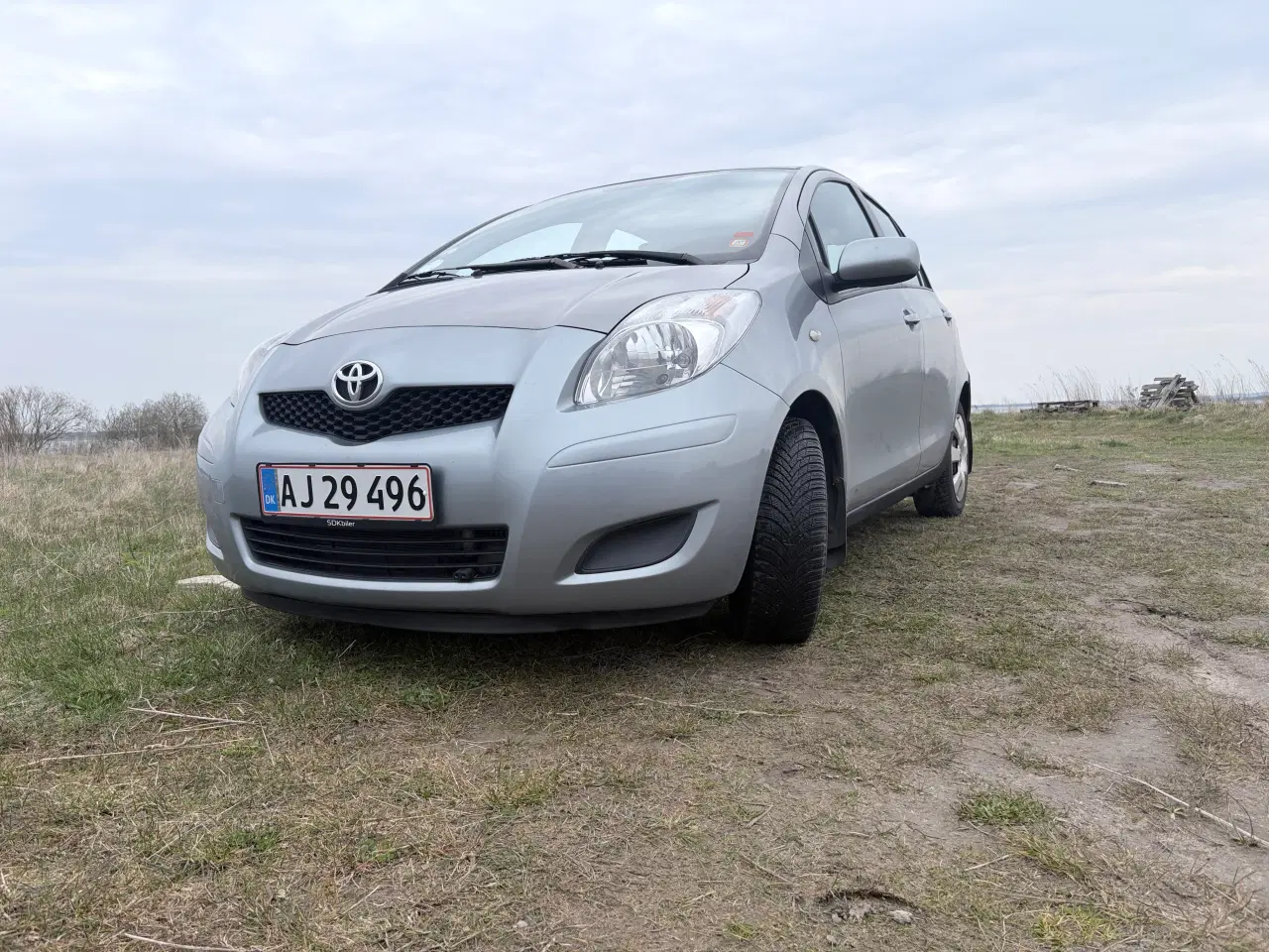 Billede 9 - Toyota Yaris solid, økonomisk og velholdt bil