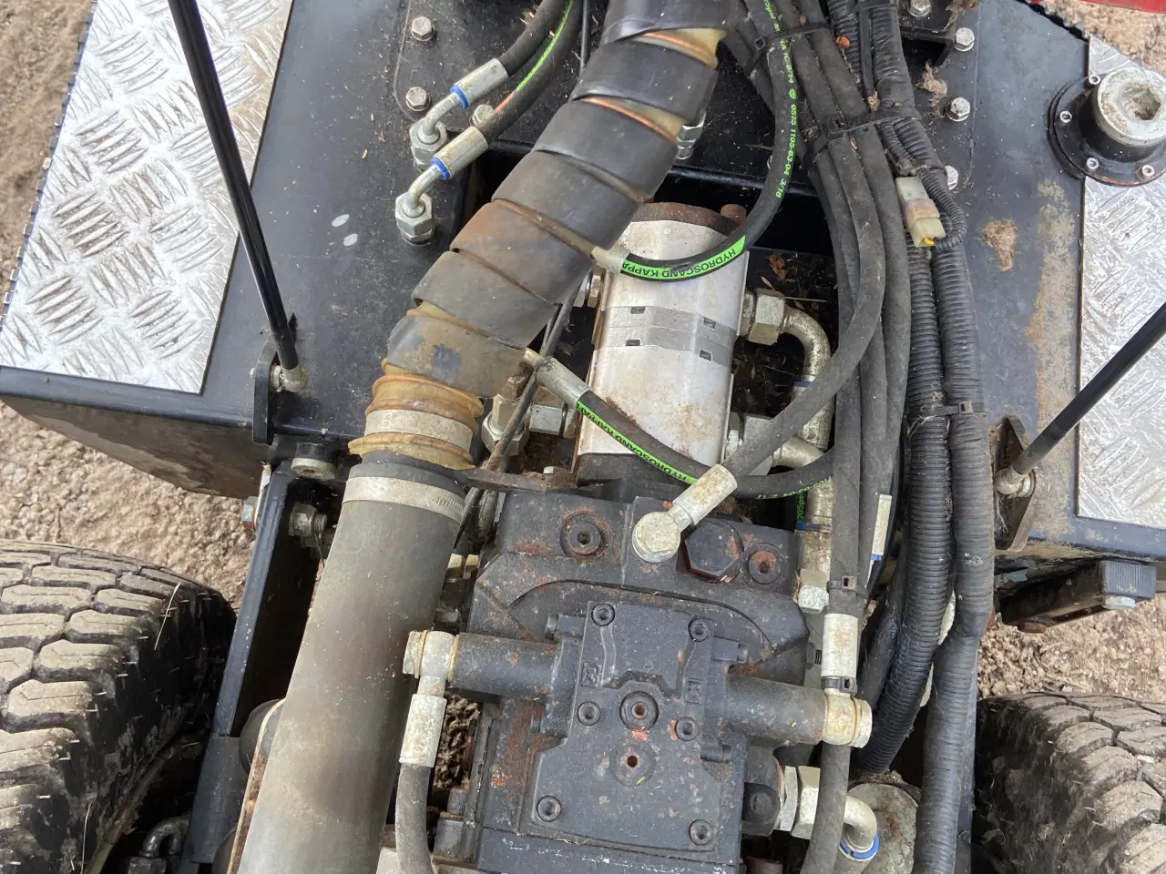 Billede 11 - Minidumper - Fodermaskine