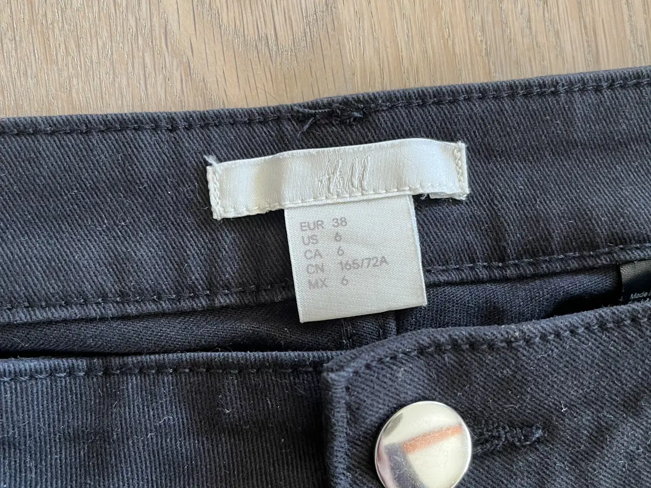 Billede 3 - Sorte shorts