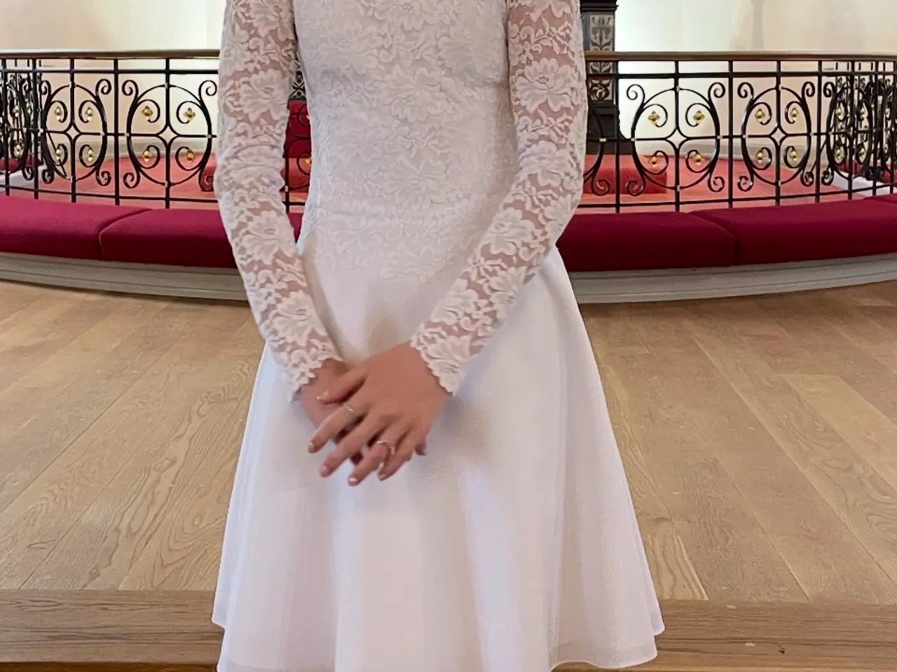 Billede 2 - Konfirmations kjole Real silk