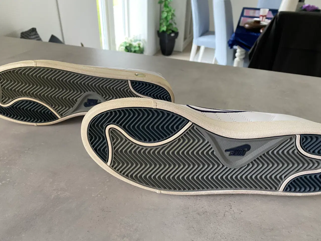 Billede 4 - Nike sko hvid størrelse 45,5