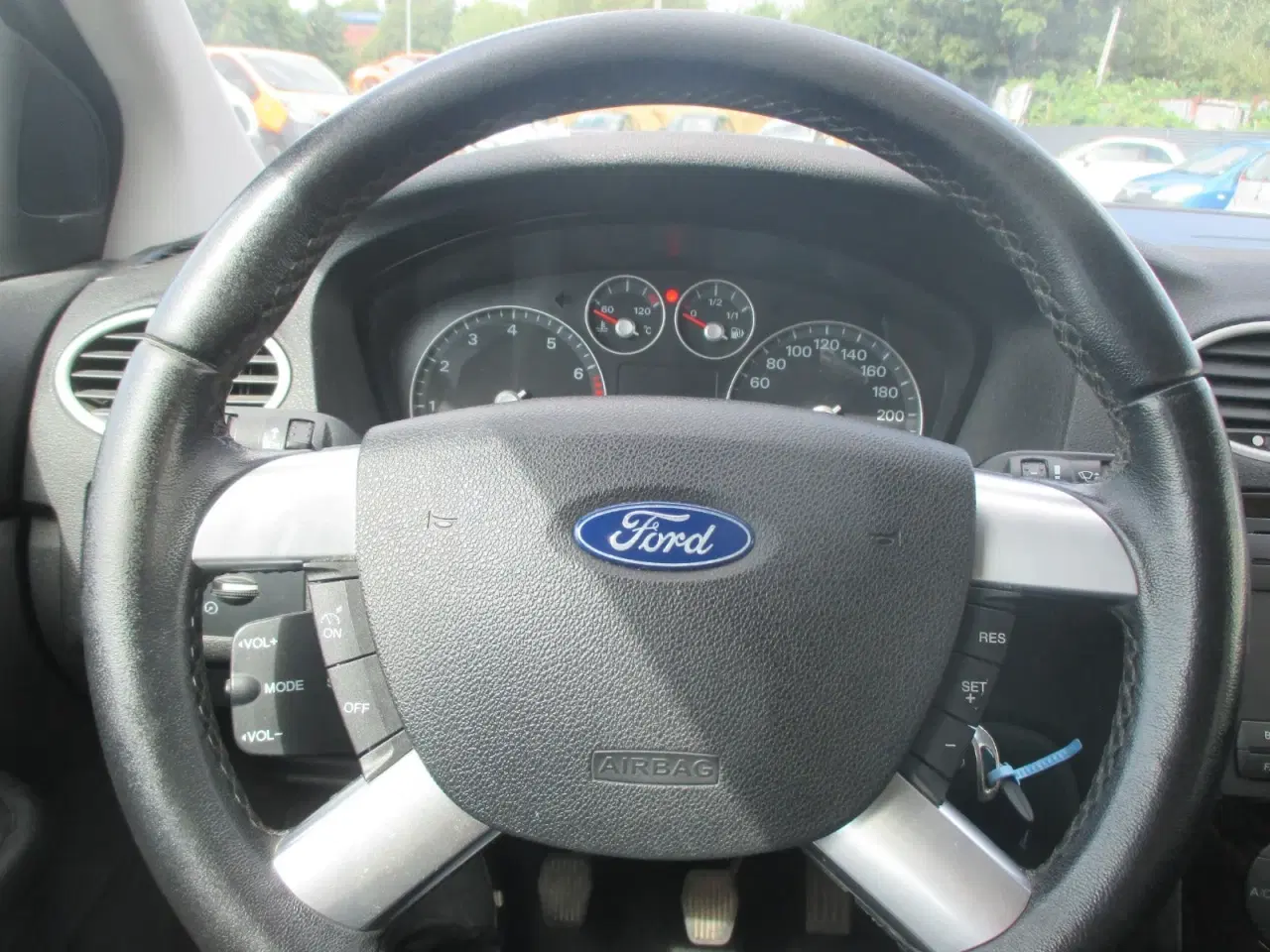 Billede 14 - Ford Focus 1,6 Ti-VCT Ghia stc.