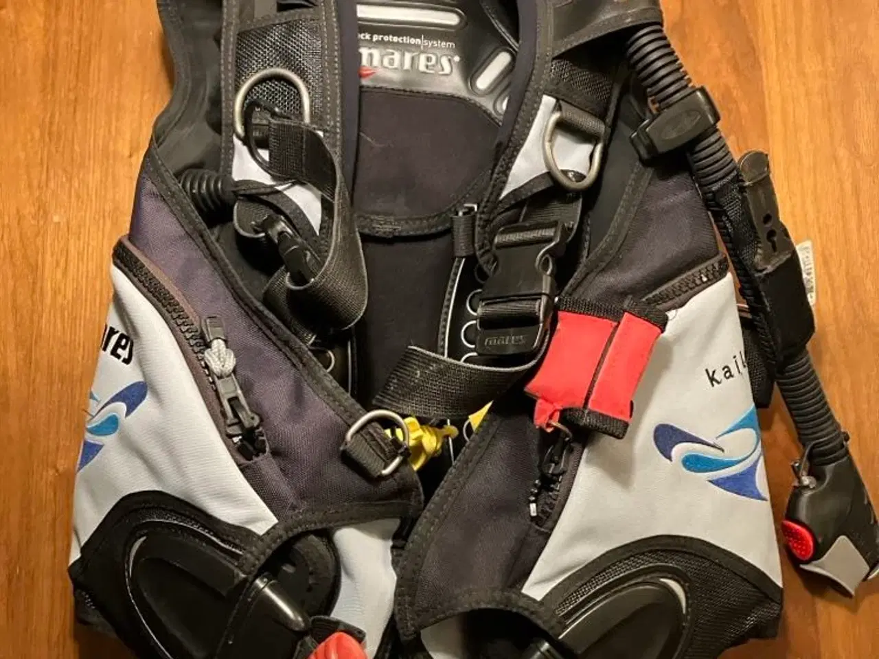 Billede 1 - Mares Kaila Medium Diving Suit, used once
