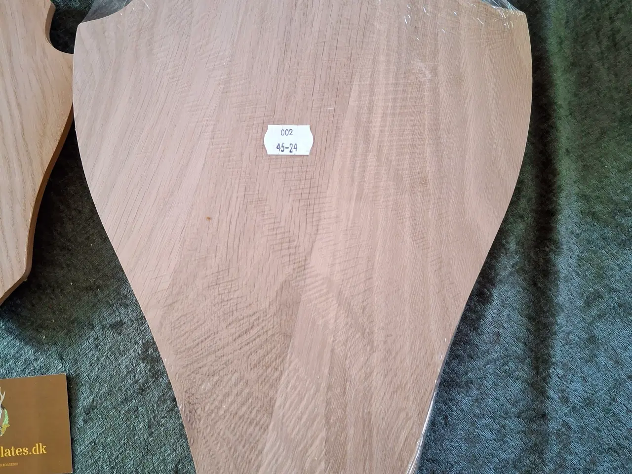 Billede 4 - Trofæplader sælges buk og hjort.