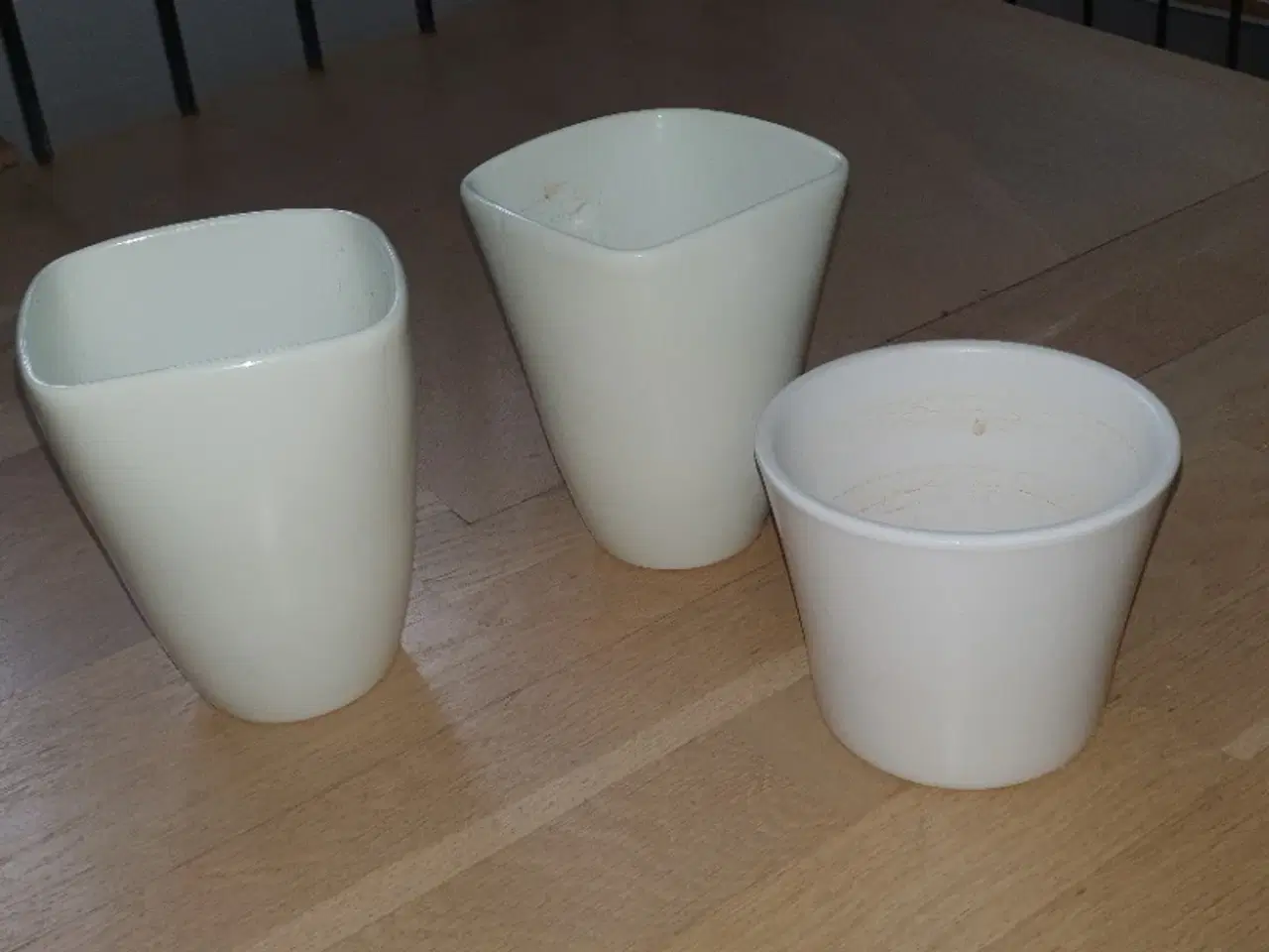 Billede 1 - Keramiske krukker/skjulere