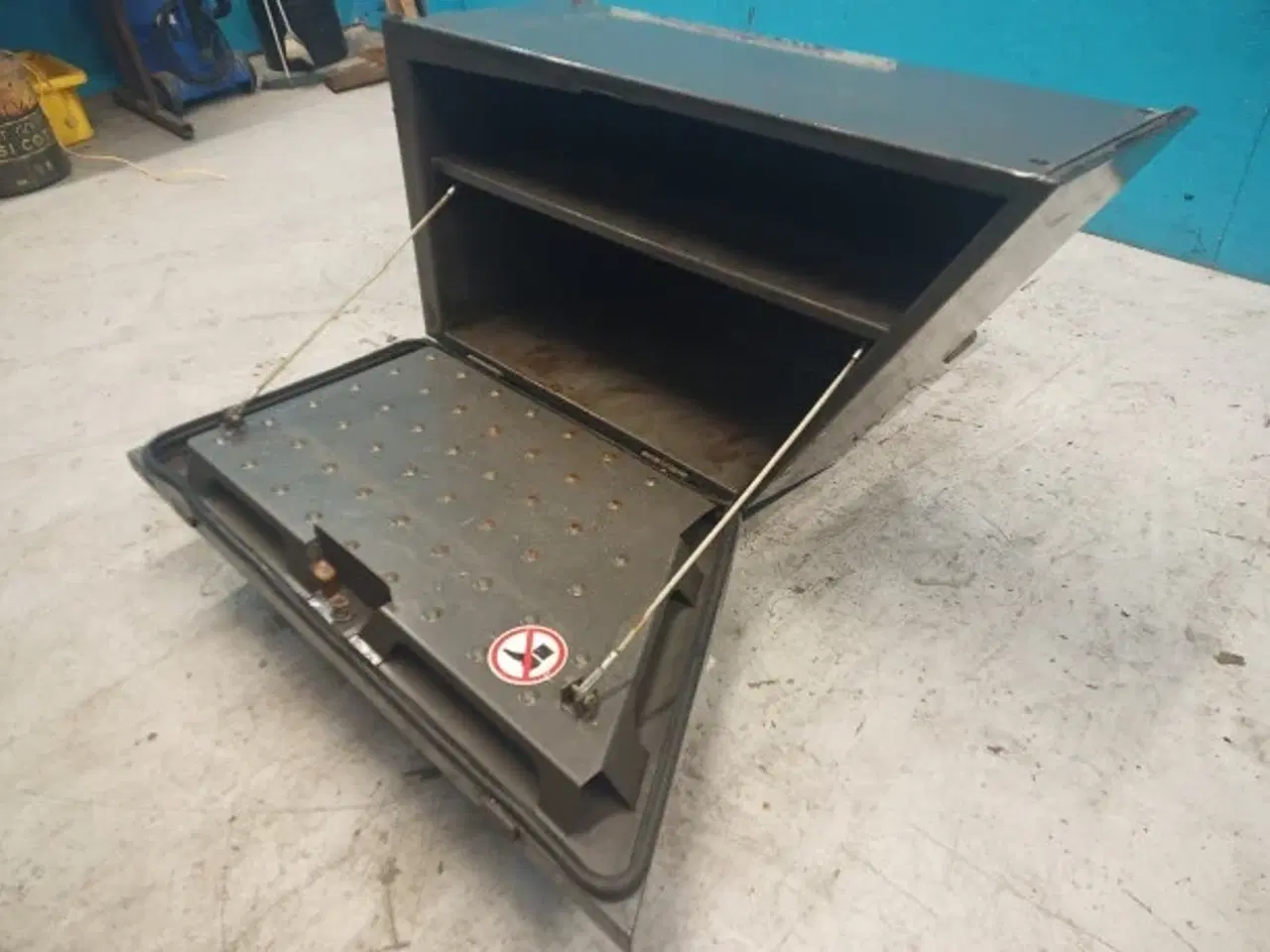 Billede 2 - Claas Lexion 550 Værktøjskasse 7942712