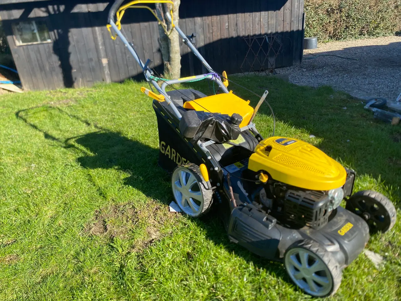 Billede 1 - Stor plæneklipper 