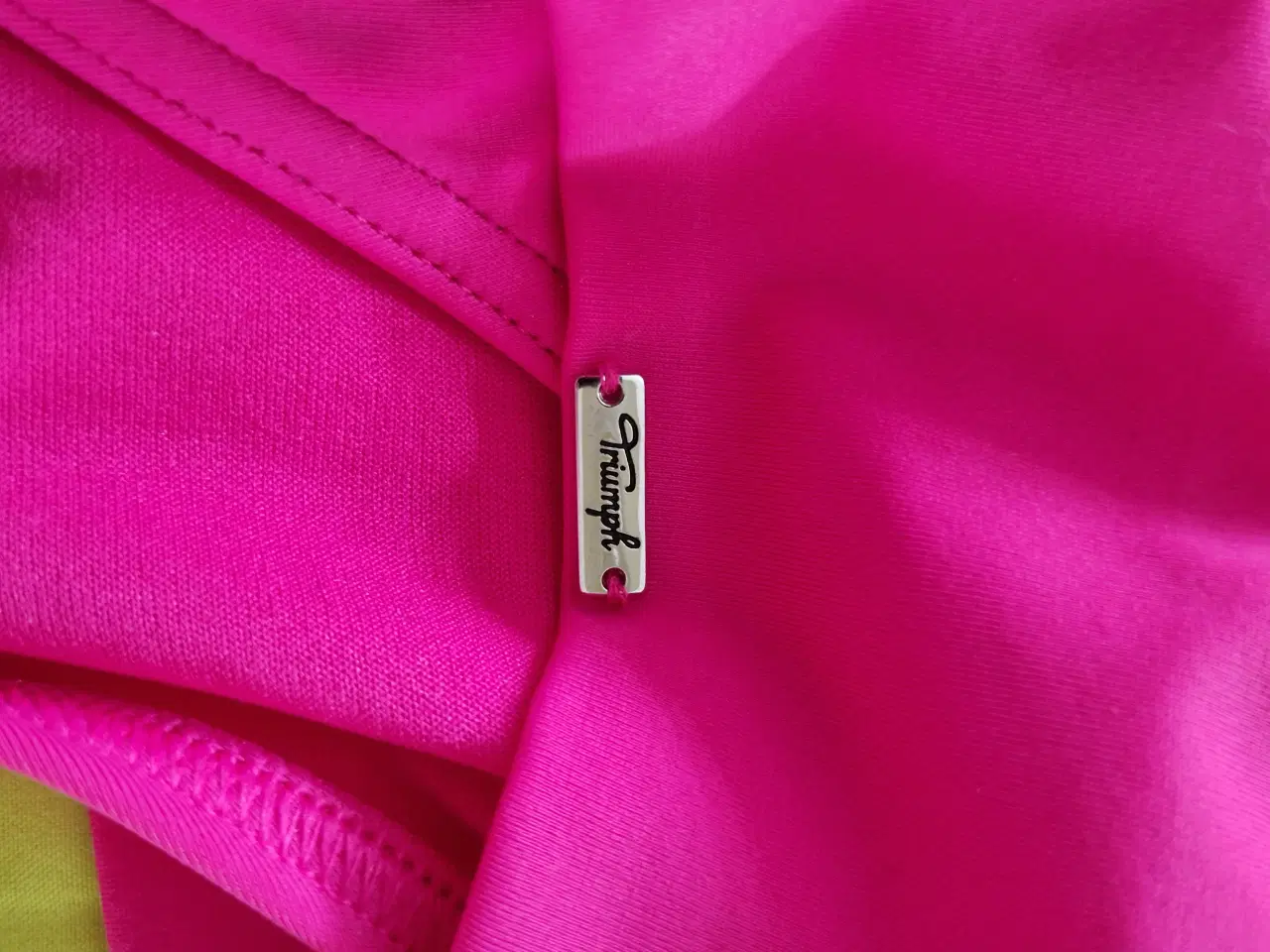 Billede 4 - Pink Bikini 
