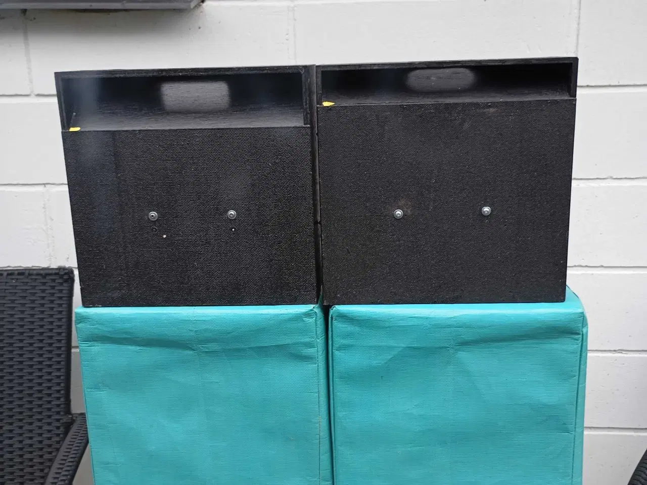 Billede 1 - Udstillings bure i sort 