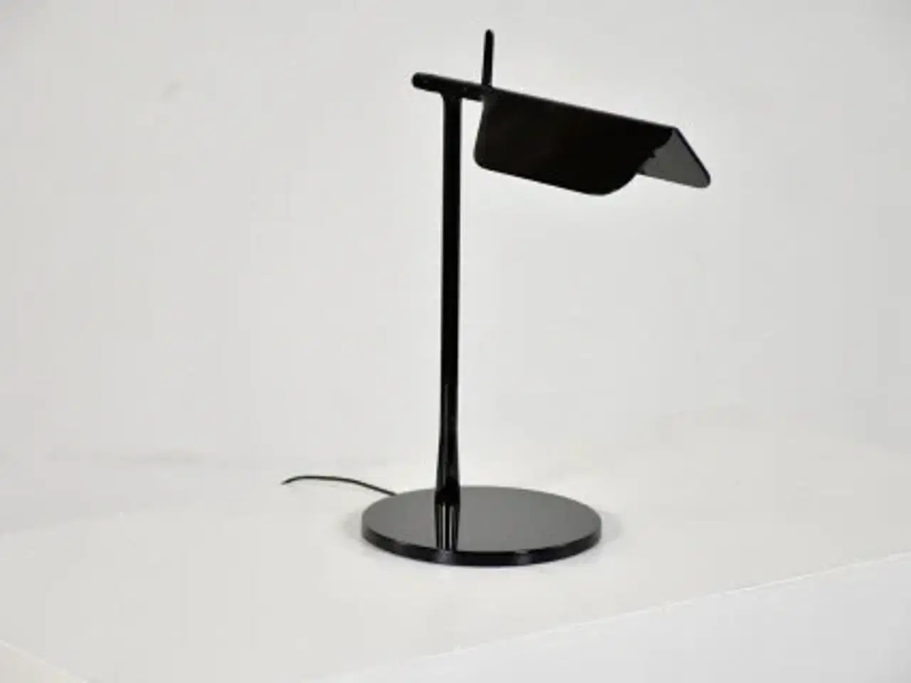Billede 1 - Flos tab table lampe i sort